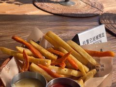 -六阅·福十 FORTEN 海景咖啡西餐厅(双廊古镇店)