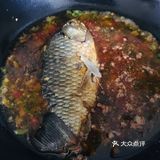 方便快捷好吃不胖之—葱烧鲫鱼 葱烧鲫鱼也是四川一道传