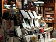 -西西弗书店&矢量咖啡(来福士广场店)