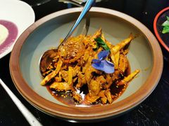 敲糖棒棒鸡-辛香汇·现炒川菜(淮海路百盛店)