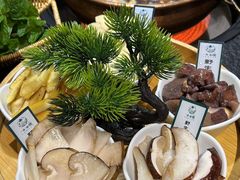-一善菌·云南菌汤·云南菜(银泰城店)
