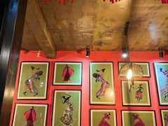 -香巴拉云南餐厅(华莱坞店)