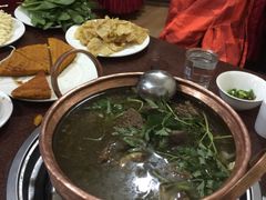 -银同牦牛肉火锅