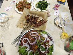 -尕有炕锅烤羊肉