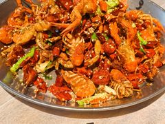 -巴厘龙虾·榜首油焖大虾(音乐学院·沿江酒馆店)