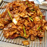 在四季民福烤鸭店，我准确的知道了豆汁的味道[笑哭][笑哭]
