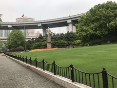 -上海南浦大桥长途旅游客运站