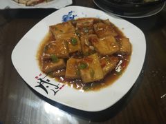 -缘来聚·徽菜名店(黄山宏村店)