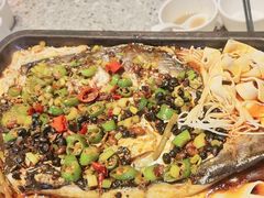 -里岛烤鱼(东港凯虹广场店)