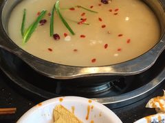 -纸盐河码头火锅(十八梯店)