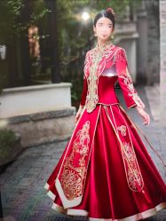 -Renee芮亦婚纱(原丽莎)
