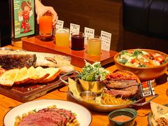 -半吨 Halfton&Friends(车公庙店)