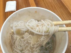 -汪记鲜鱼糊汤粉(沈阳路总店)