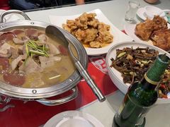 -吴记酱骨炖菜馆(康安路店)
