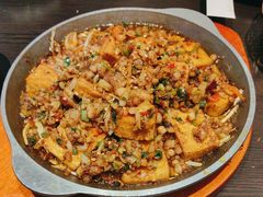 -川流不息·地道川菜·小龙虾(松东路店)