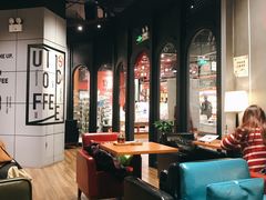 大堂-西西弗书店&矢量咖啡(凯德晶萃广场店)