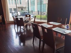 靠窗位-好苑建国酒店亚洲厨房(建国门内大街店)