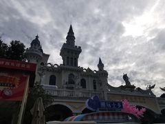 -龙凤山庄影视度假村