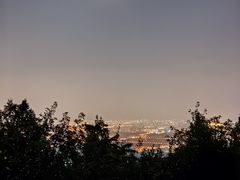 -鬼笑石后山停车场