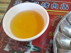 -烤肉小伙烤肉店