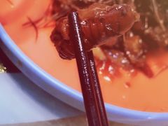 糖溜蝉蛹-鹊华居·地道鲁菜·海鲜·融合味(大明湖店)