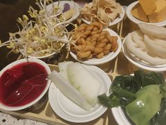 -红九格老火锅(三峡广场店)