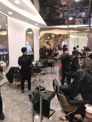 -INSTYLE造型·明星店