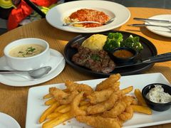 -星期五餐厅(金融街店)