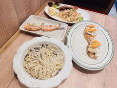黑松露菌菇意大利面-玛格萝妮比萨屋(四平店)