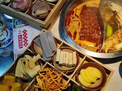-芈重山老火锅(广州首店)