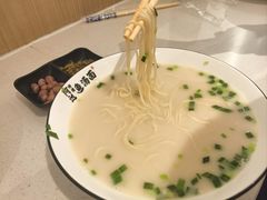 小鱼汤-阿达师傅鱼汤面