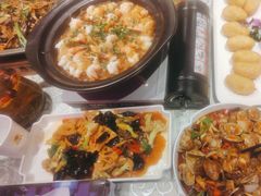 -巴特餐饮6加1音乐餐吧·新疆菜