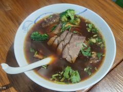 牛肉筋腩面-囿面传统制面馆(中央路店)