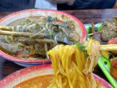 -嘎嘎香·大茶缸麻辣烫