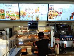 -肯德基(大桥北服务区东店)