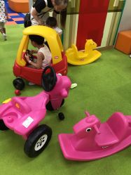 -莫莉幻想儿童乐园(三河燕郊永旺店)