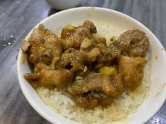滑鸡蒸饭-品香排骨饭(羊官路店)