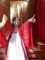 -汉仪华裳汉服馆(打浦桥店)