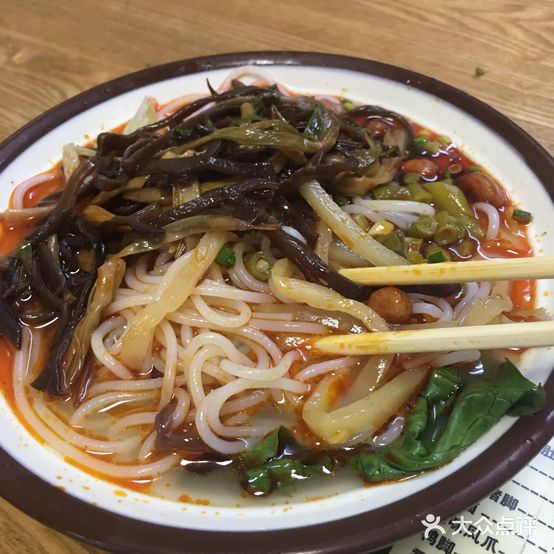 西环肥仔螺蛳粉(斜阳店)