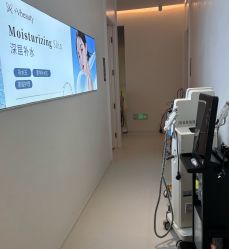 -苑苑vbeauty科技美容SPA