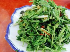 -锅贴王海鲜小馆