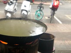 -云南大锅豆浆店