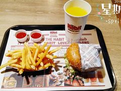 -The Habit Burger Grill 哈比特汉堡(复兴soho店)