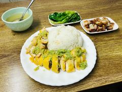 -煲煲香快餐(南京路店)