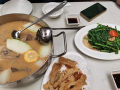 -肥仔文澳门猪骨煲(南京西路店)
