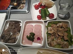 -海底捞火锅(八佰伴店)