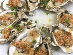 蒜蓉蒸生蚝-明记海鲜美食老字号(明记总店)