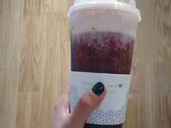 -奈雪的茶(湖滨银泰in77C区PRO店)