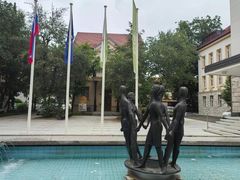 -波斯托伊纳溶洞