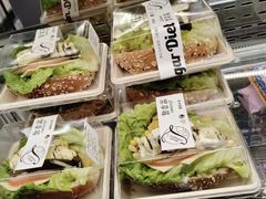 -黑草莓(重庆路店)